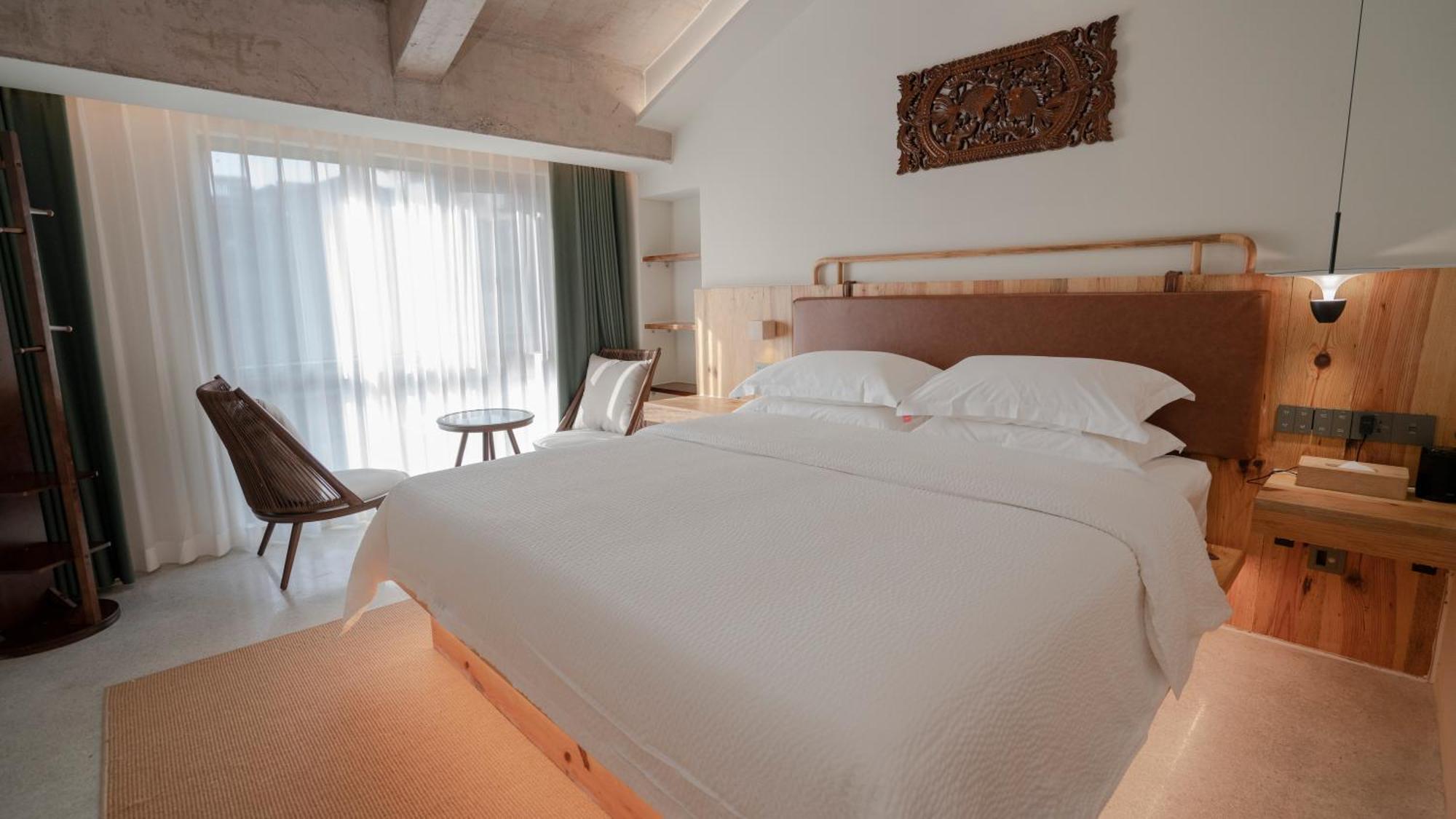 Patio Spring Holiday Inn -- Free Round Trip Pick-Up Service --Panoramic View Of Tianmen Mount Zhangjiajie Buitenkant foto