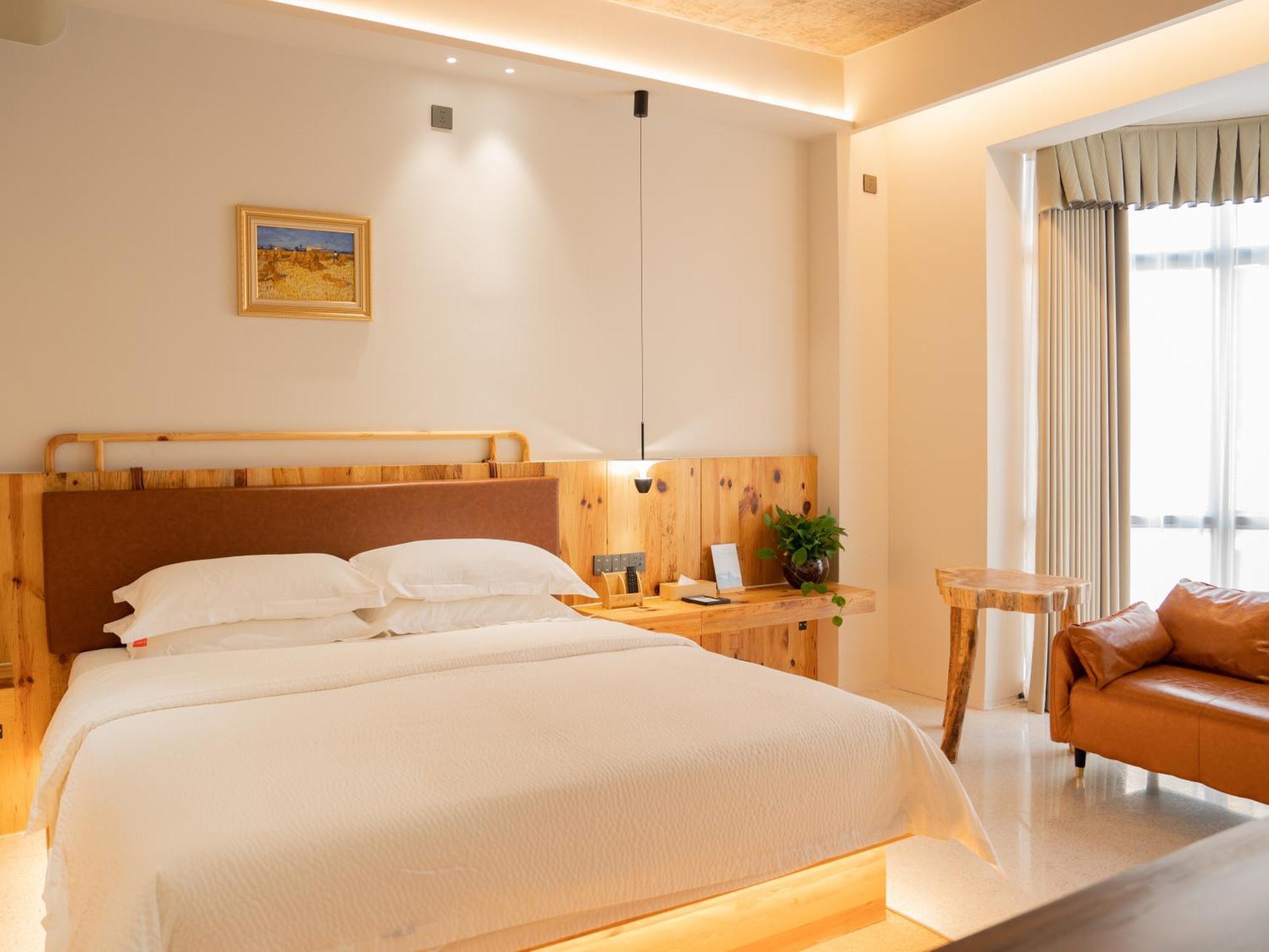 Patio Spring Holiday Inn -- Free Round Trip Pick-Up Service --Panoramic View Of Tianmen Mount Zhangjiajie Buitenkant foto
